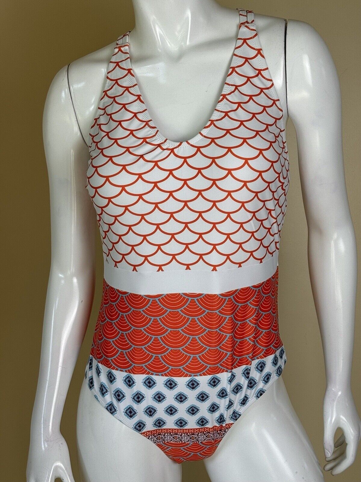 Cupshe Bathing suit One Pc Swimsuit Women’s Sz L