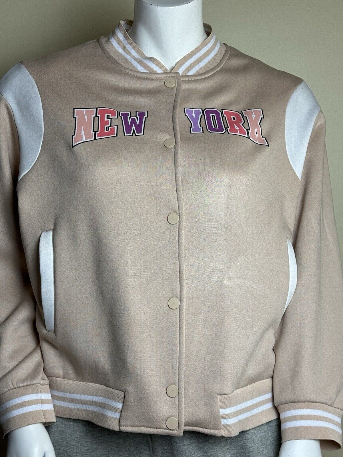 Common Stitch Women’s New York Bear Logo Jacket Sz XL