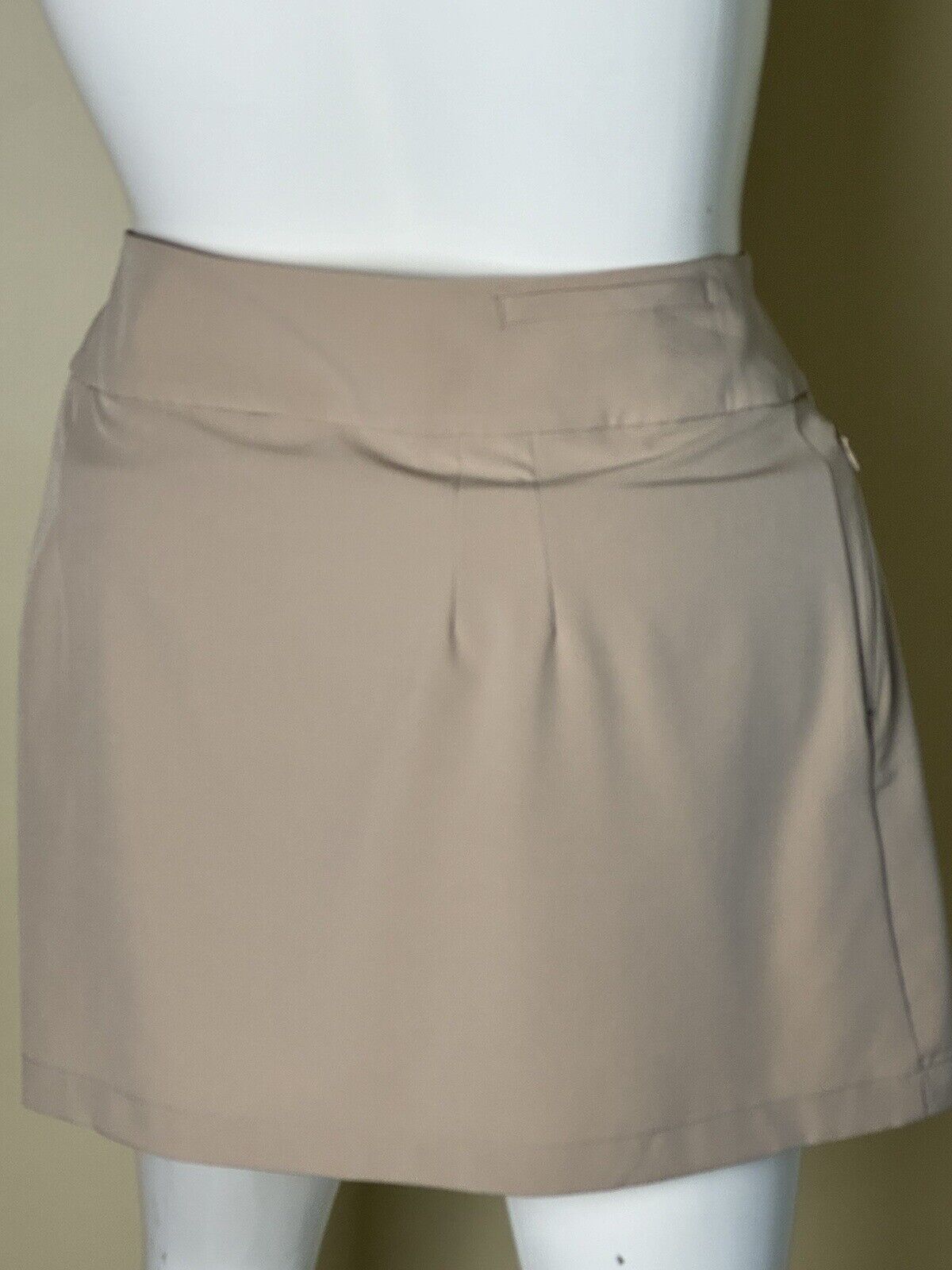 Tek Gear Women’s Size Tan Skort Golf Tennis Sz 2XL.   (49)