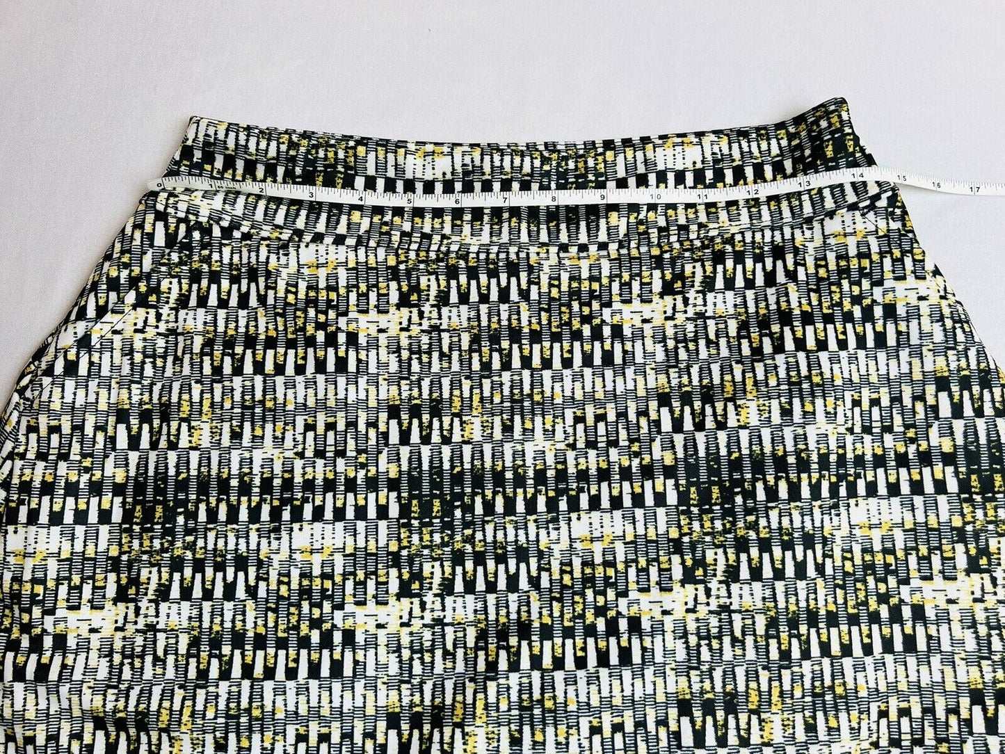 Bermuda Sands Women’s Golf Skirt Black Yellow Stretch Skort Sz S