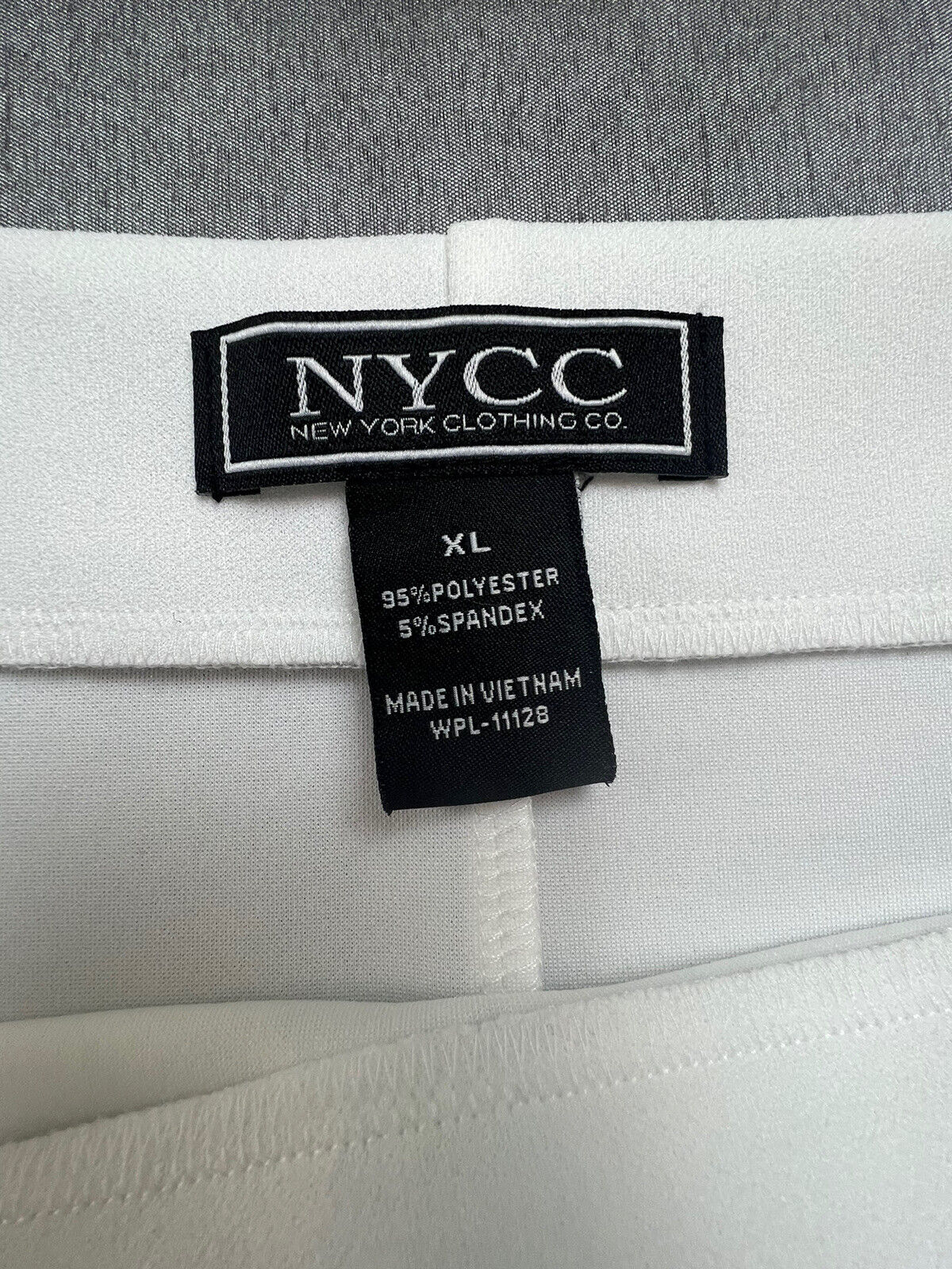 NYCC New York Clothing Co Women's White Skirt Sz XL