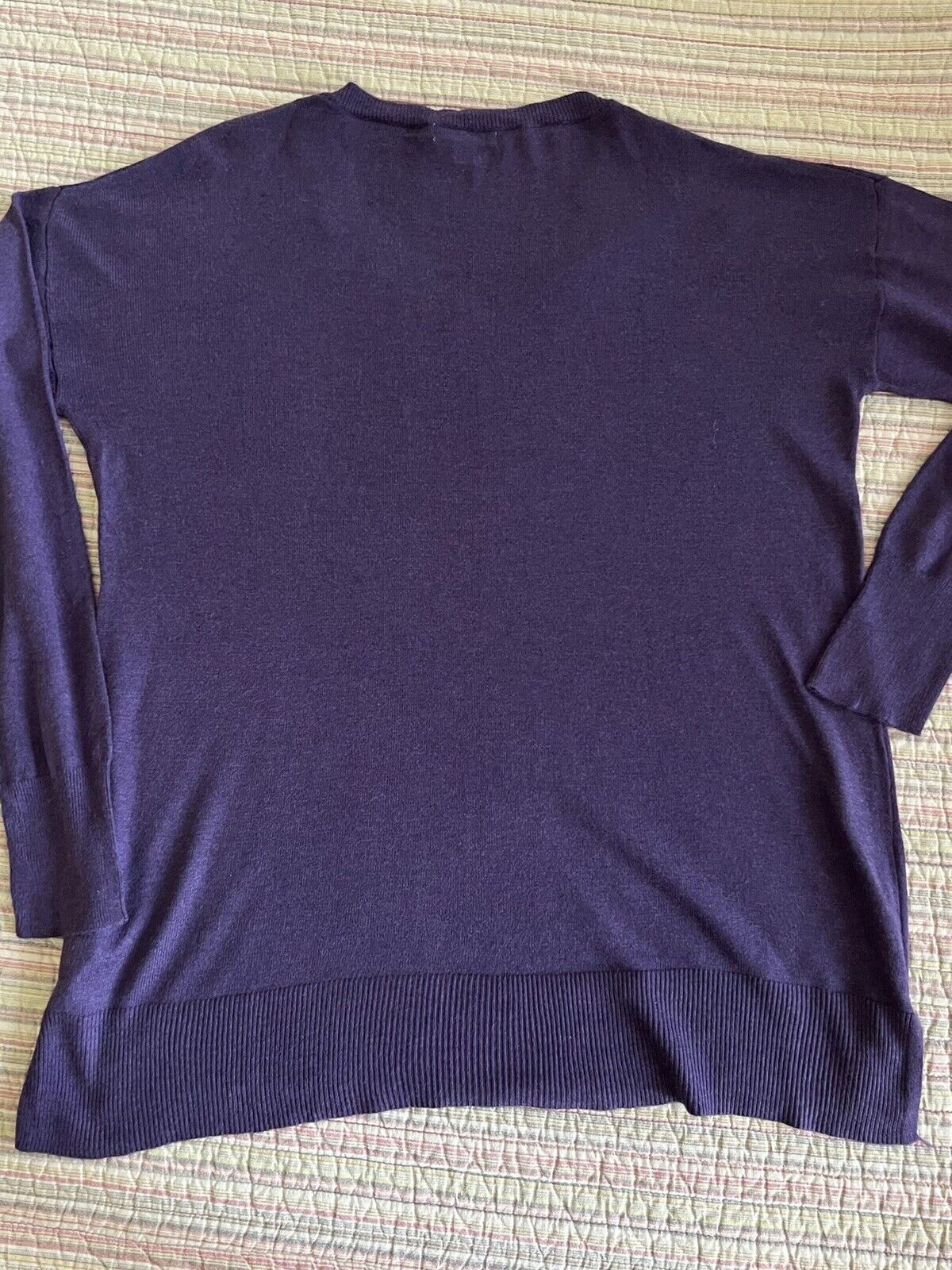 New York and Company Women’s V Neck Sweater Purple Sz 2X