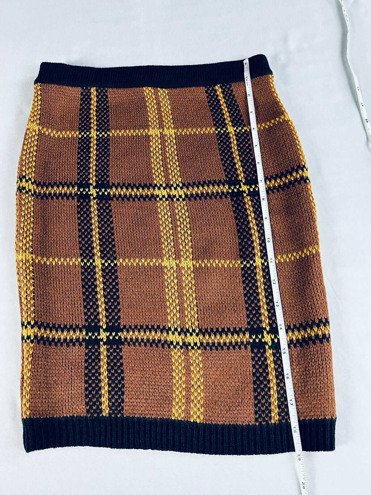 Almost Famous Women‘s Brown Stretch Plaid Skirt Sz S