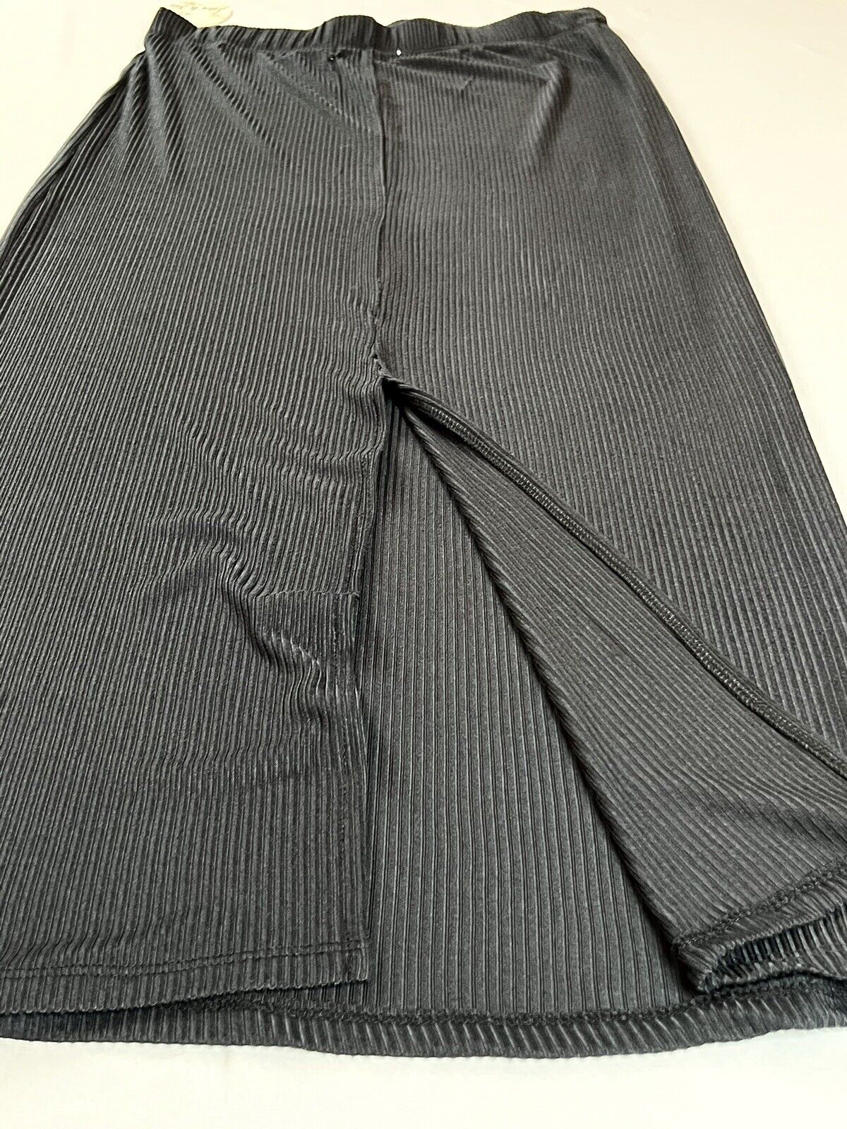 JOLIE & JOY Woman’s Long Skirt Sz L Black