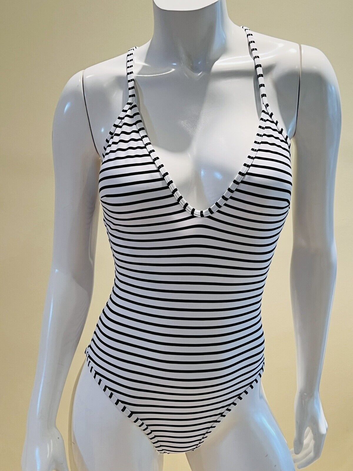 Cupshe One Piece Swimsuit Sz M Black White Stripes