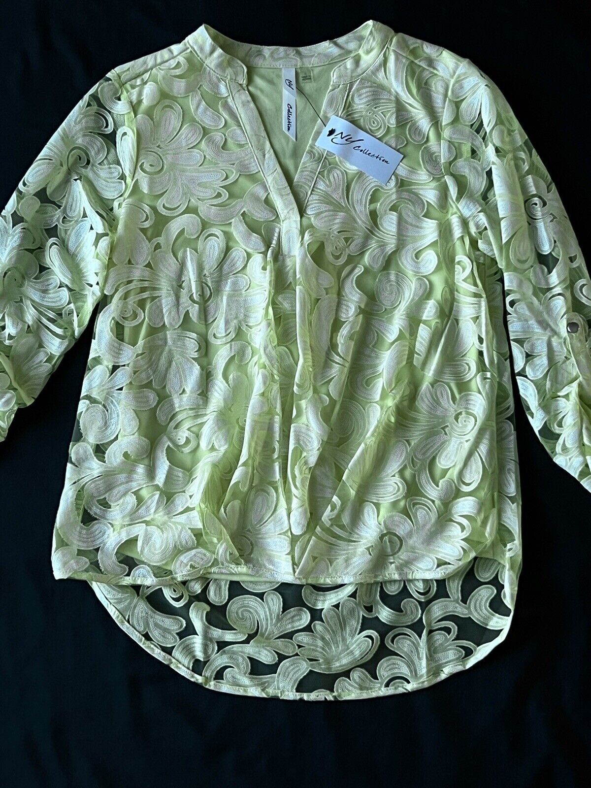 NY Collection:Women’s Blouse Sz M Top Yellow Lined Floral Lace Overlay