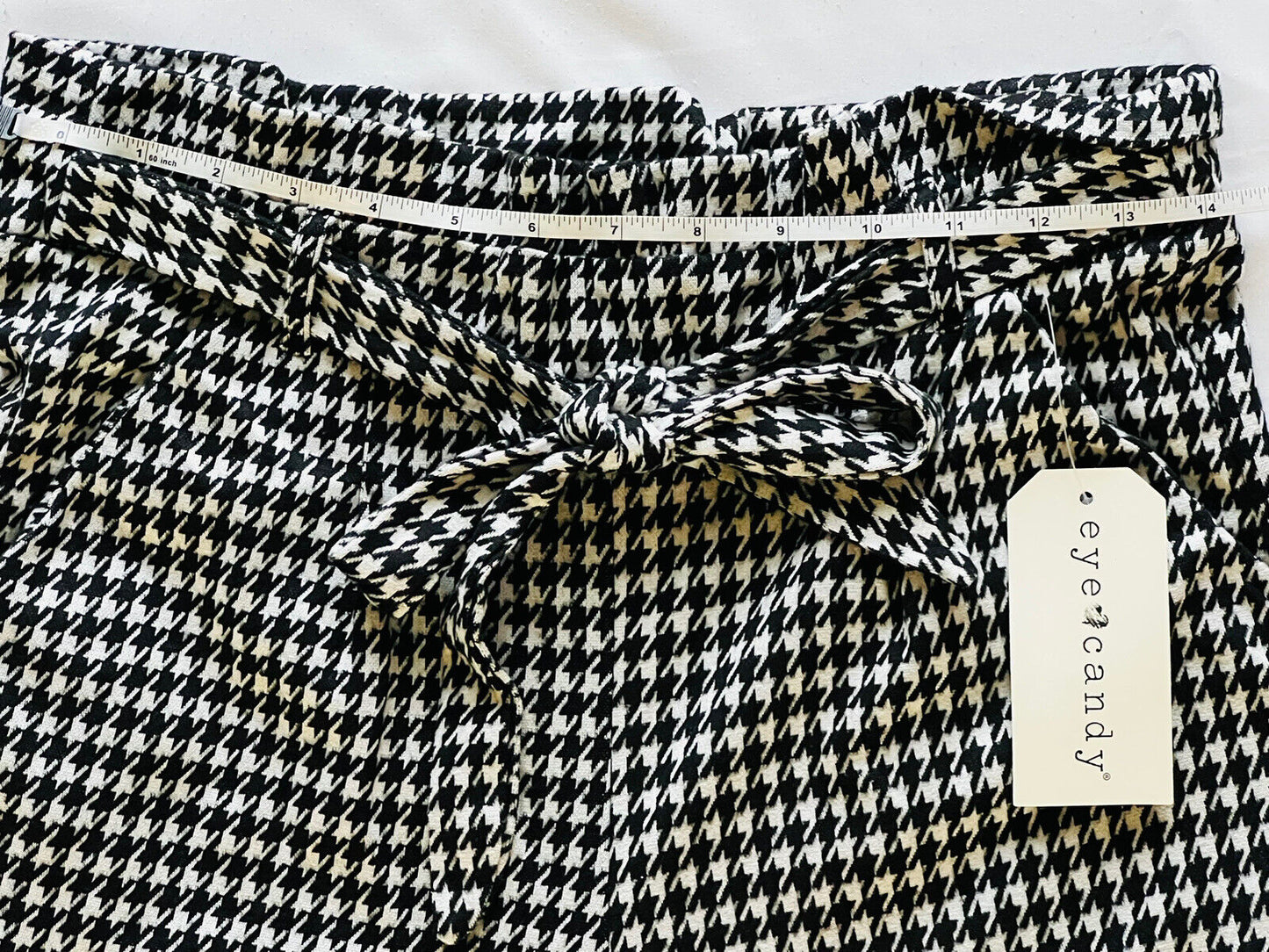 Eye Candy Women’s Plaid Pants Sz L Black White