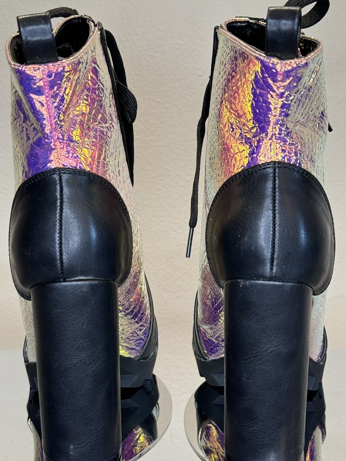 Cape Robbin Women's Metallic Multicolor Boots Size 8