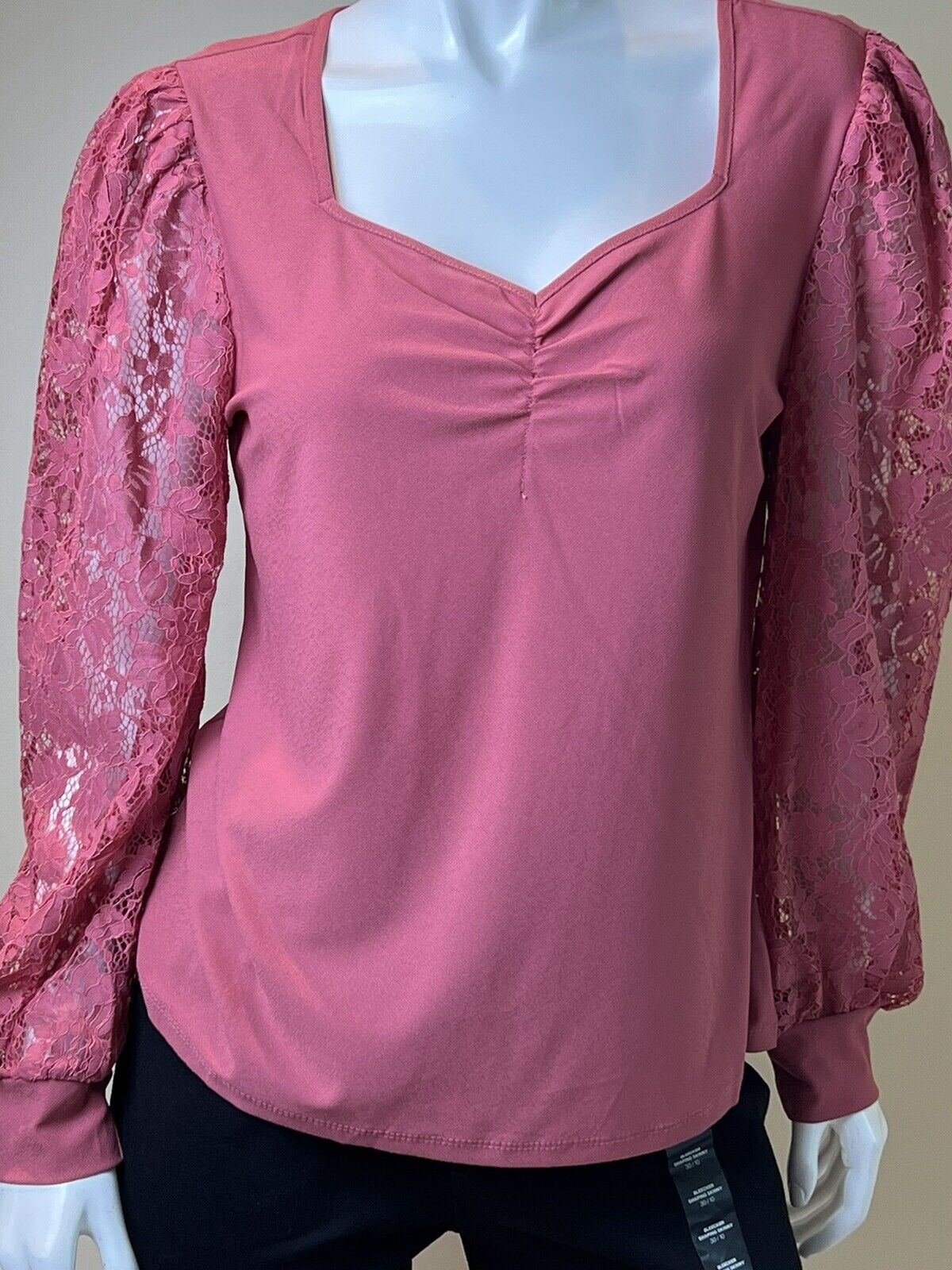 A Love Story Women’s Blouse Sz L Top Pink fuchsia Lace long sleeves