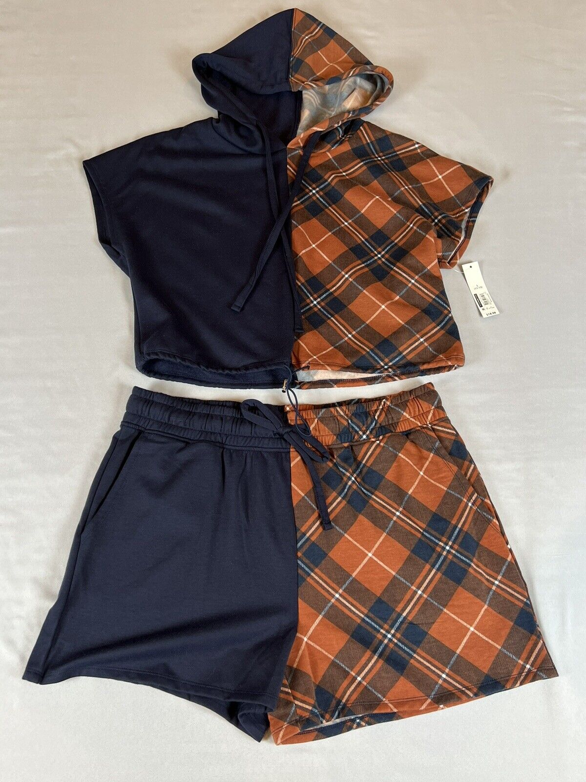 No Boundaries Women’s Plaid Navy Hoodie Top Sz L Shorts Sz XL 2Pc set