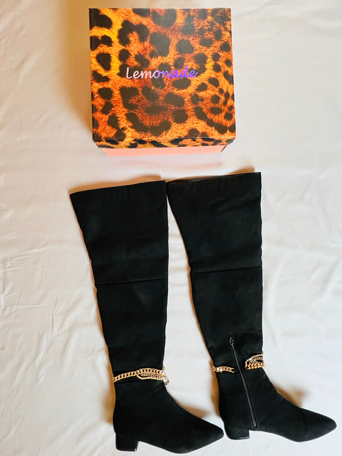 LEMONADE Women’s Knee High Boots black size 7, chain detail