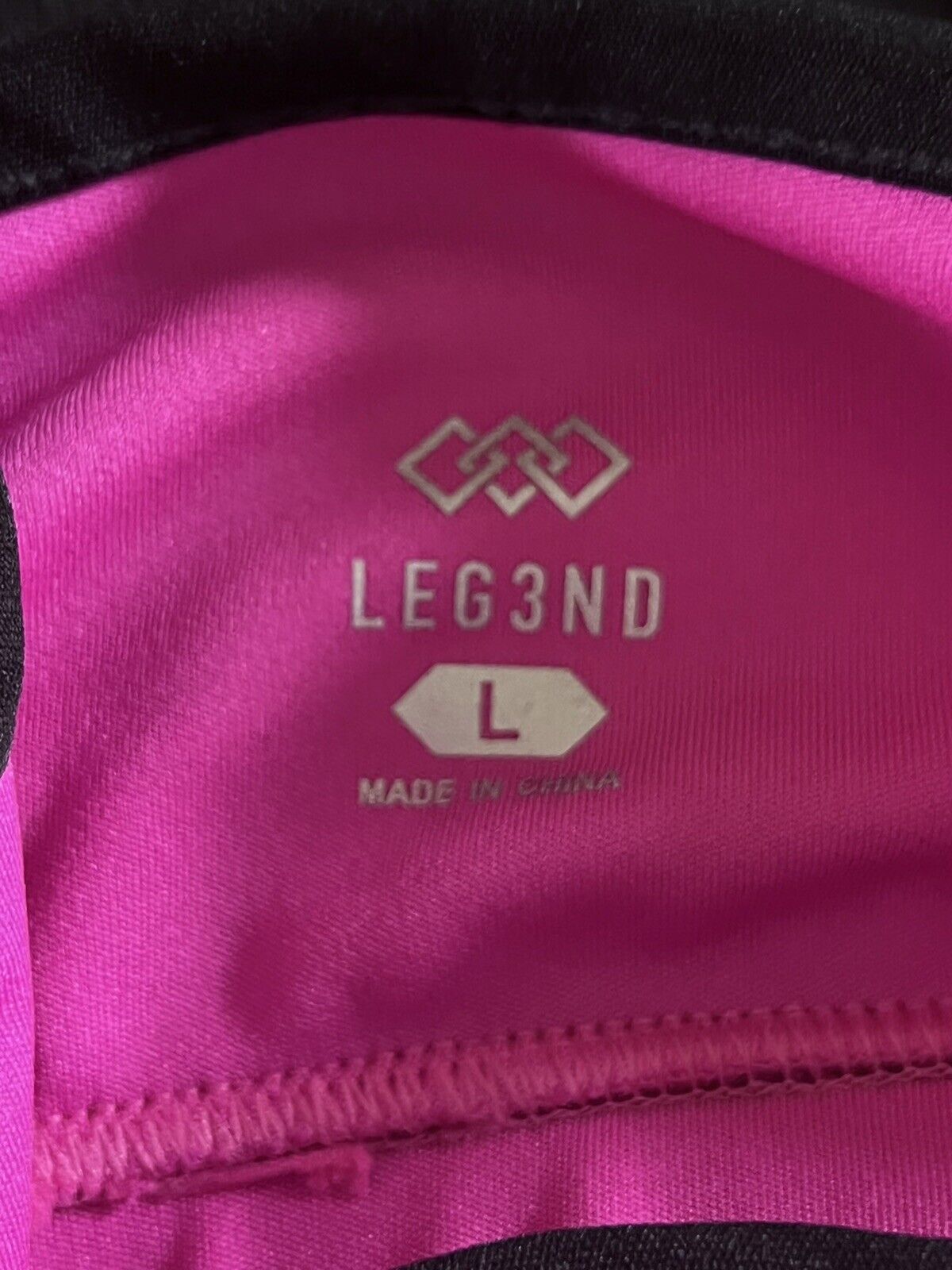 LEGEND Women's Pink Stretchy Strappy Sports Bra SIZE L