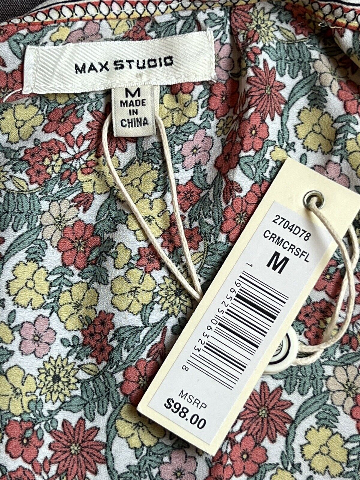 MaxSport Woman’s Sz M Floral Multicolor Short Sleeves $98 Retail (3)