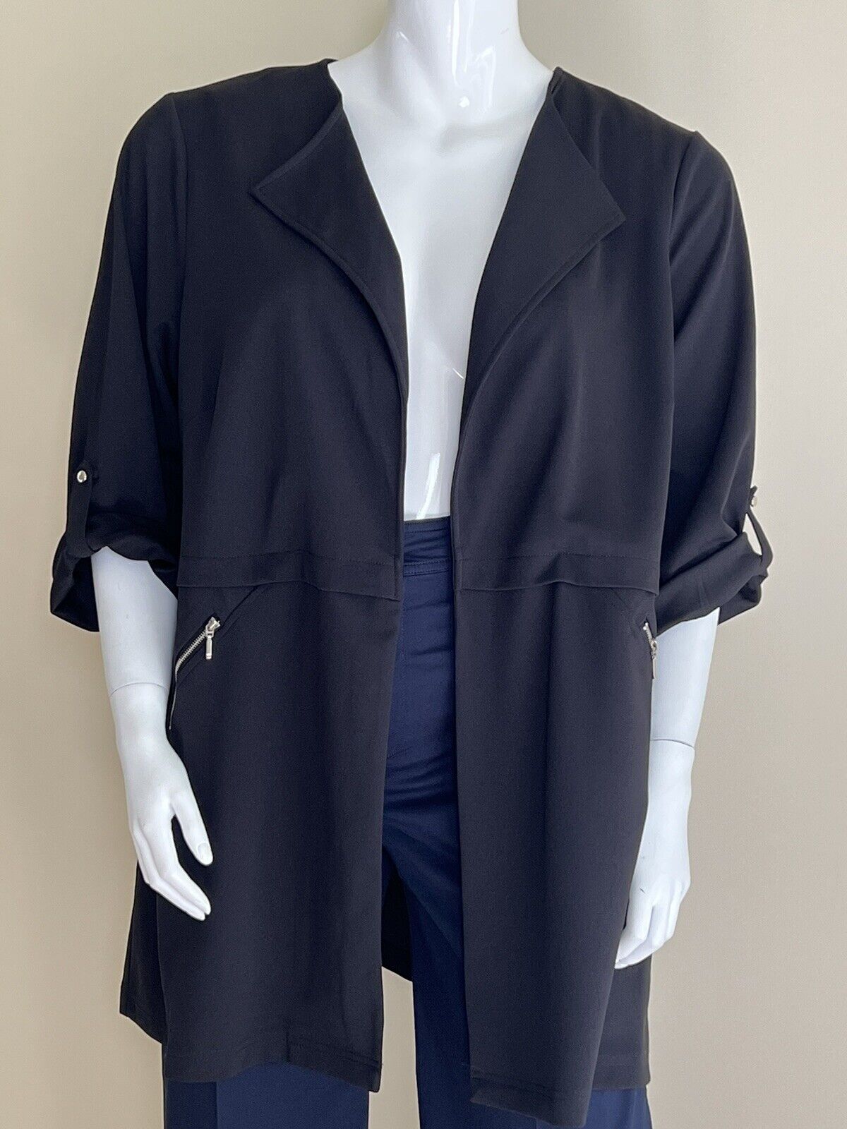 SOHO Apparel Woman’s Sz 3X Full Open Top Cardigan Blouse Black (#1)