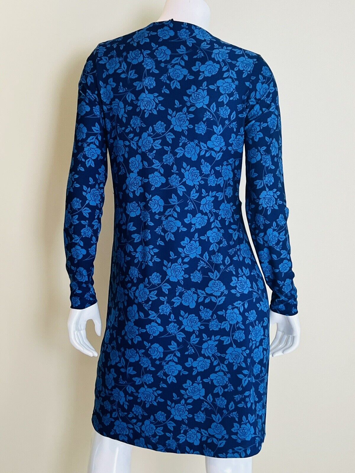 BCBG Paris Women's Ring Dress Blue Flowers w/Long Sleeves Size M (8-10) (#1)