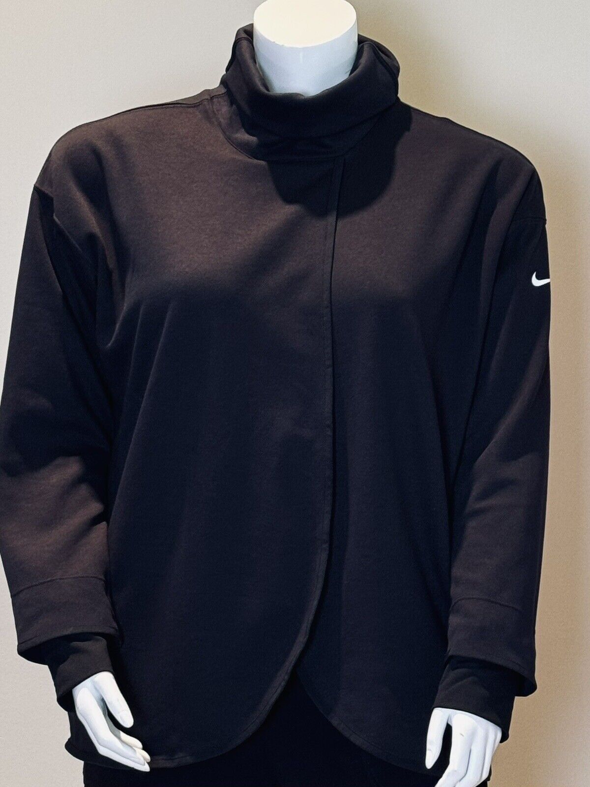 Nike Dri-Fit Women Turtle Neck Black Sweatshirt Open Front Sz L.    (61)