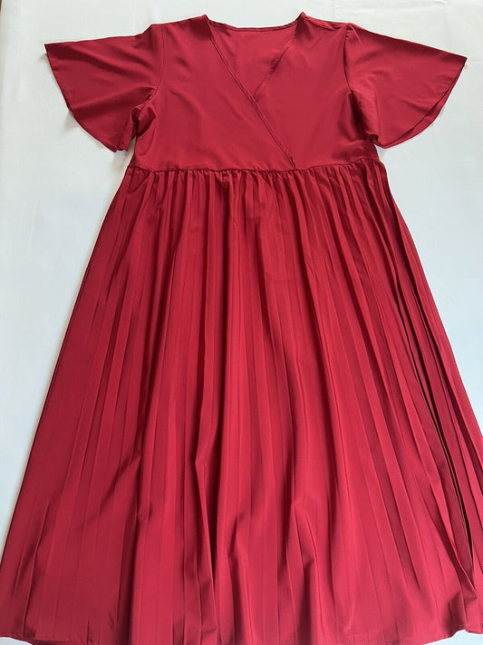 Women’s Red Halter Maxi Pleated Dress-size XL