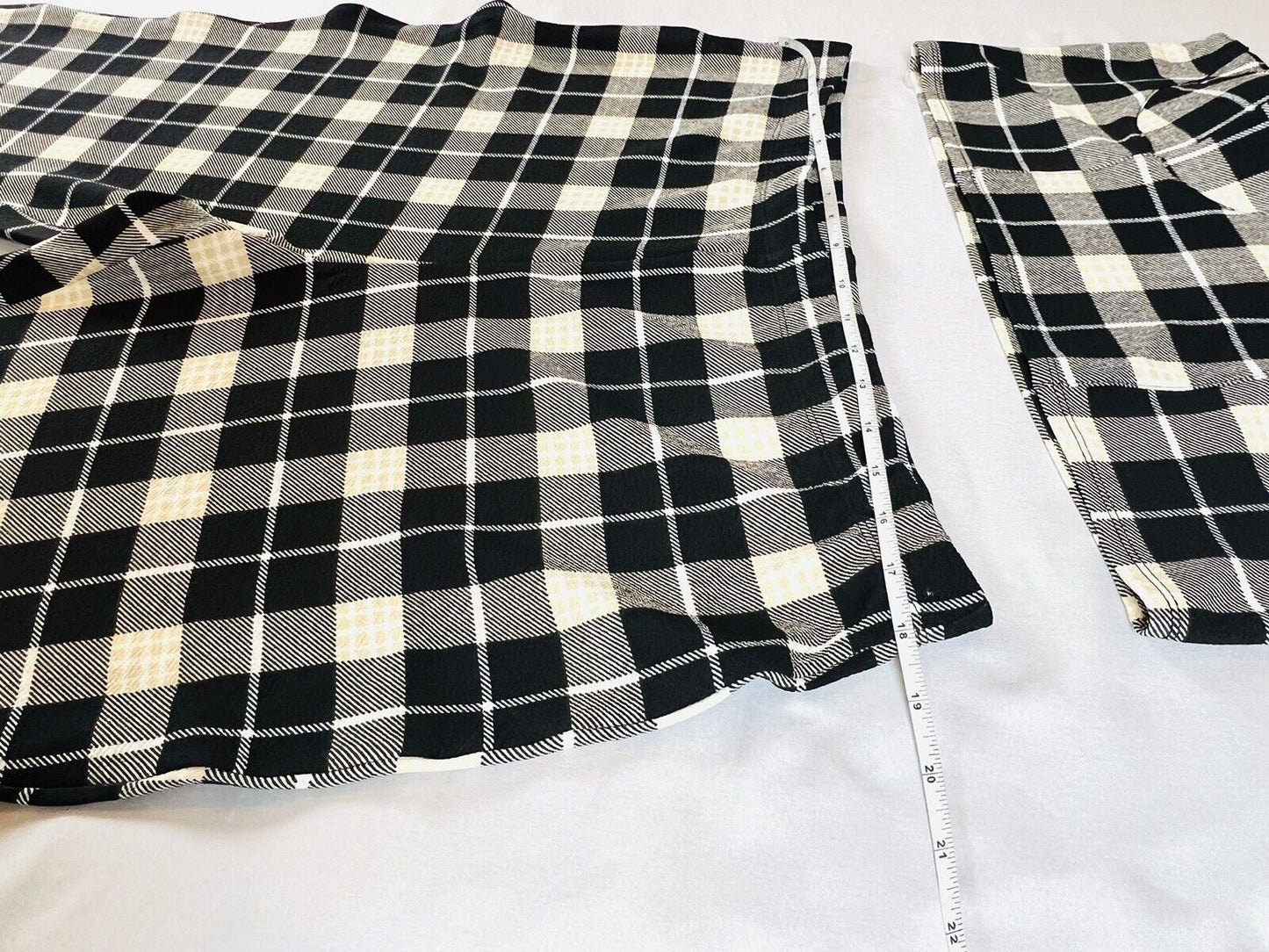 No Comment Women’s 2 Pc Plaid Top Pants Black Set Sz XL