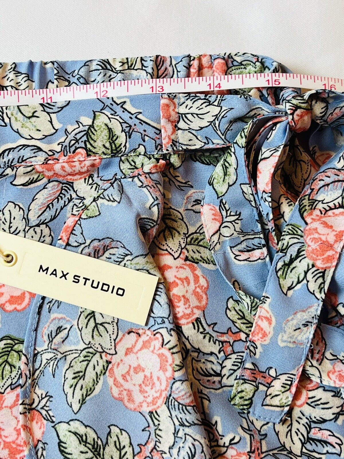 Max Studio Women’s Blue Long Floral Skirt Sz L (1)