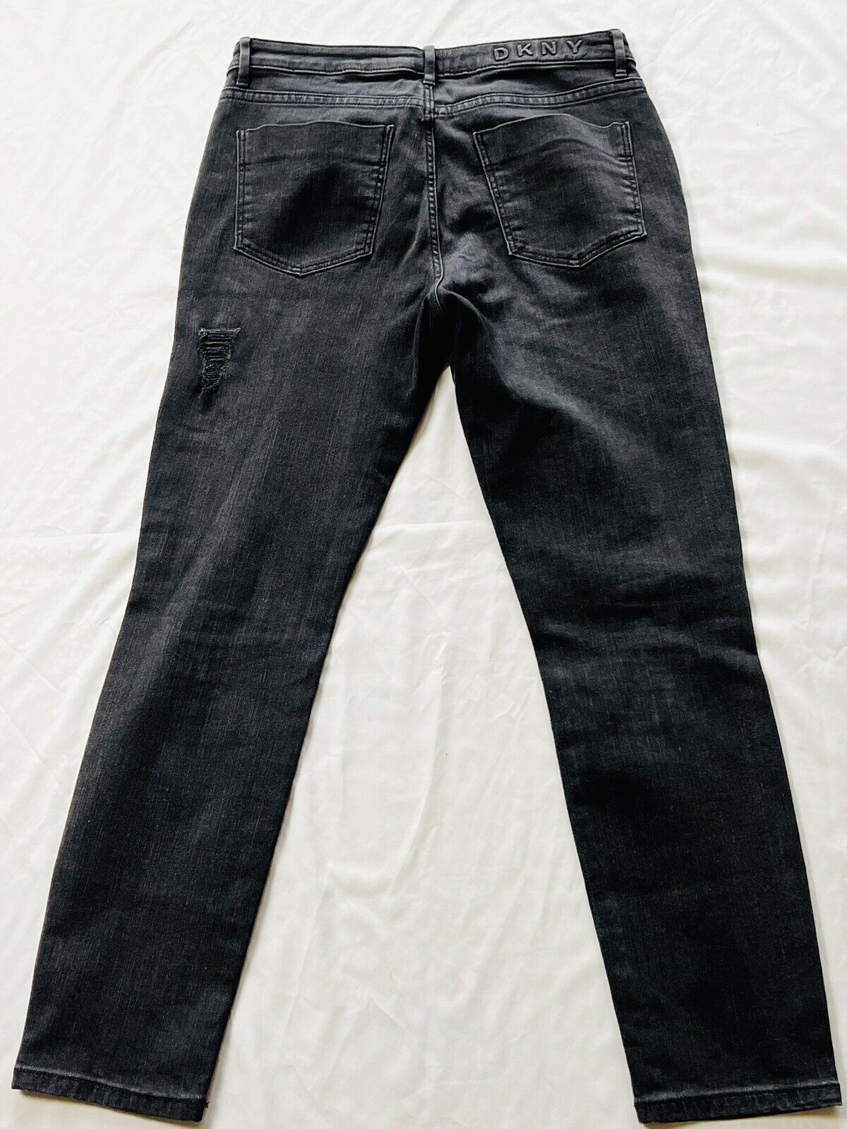 DKNY Jeans Women's Charcoal Gray Denim Jeans Sz 30