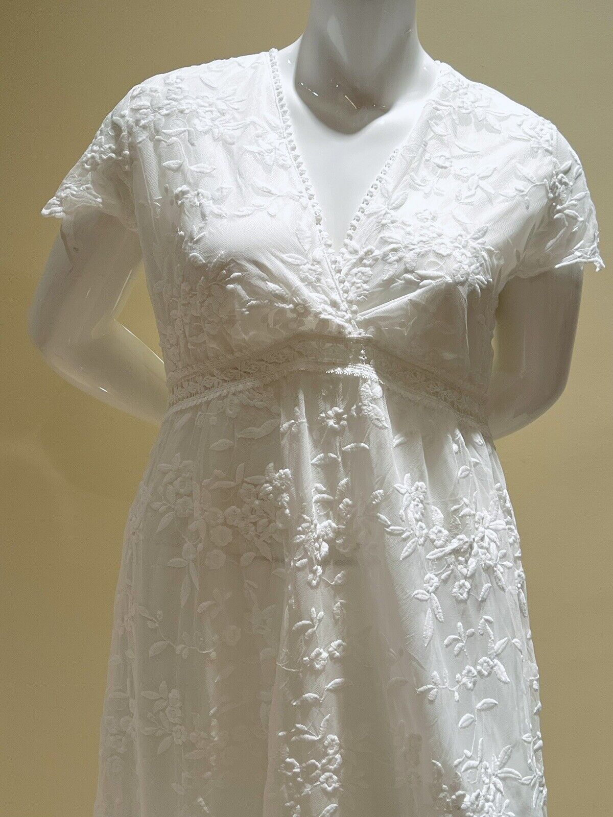 Womens Sz 2X Short Sleeve White Lace Long Maxi Dress