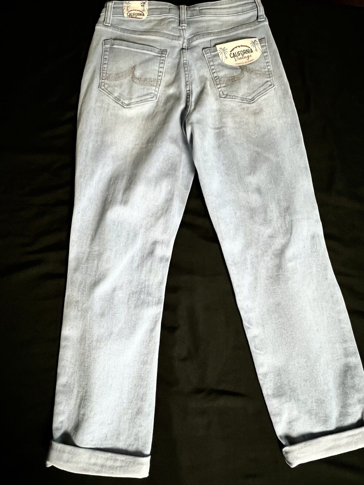 California Vintage Women's Ripped Hem Jeans Sz 3/26