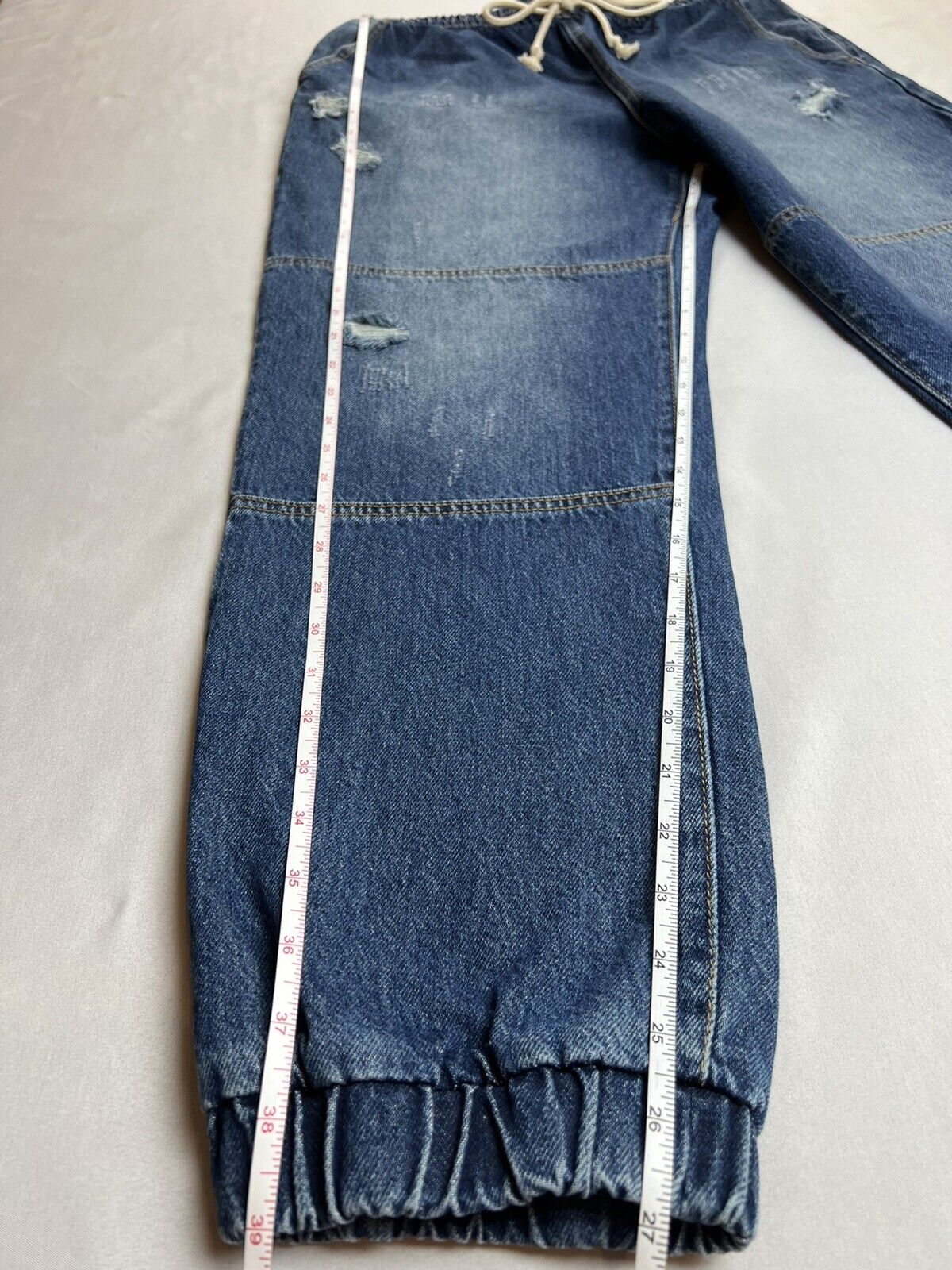 Cello Jeans Women’s Size L Distressed Blue