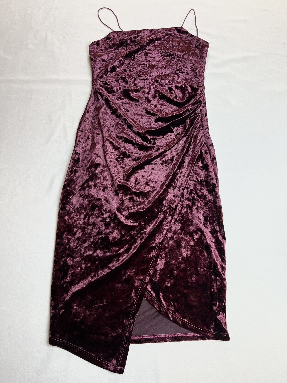 Almost Famous Women’s Velvet Marron Burgundy Strappy Faux Wrap Dress Sz L