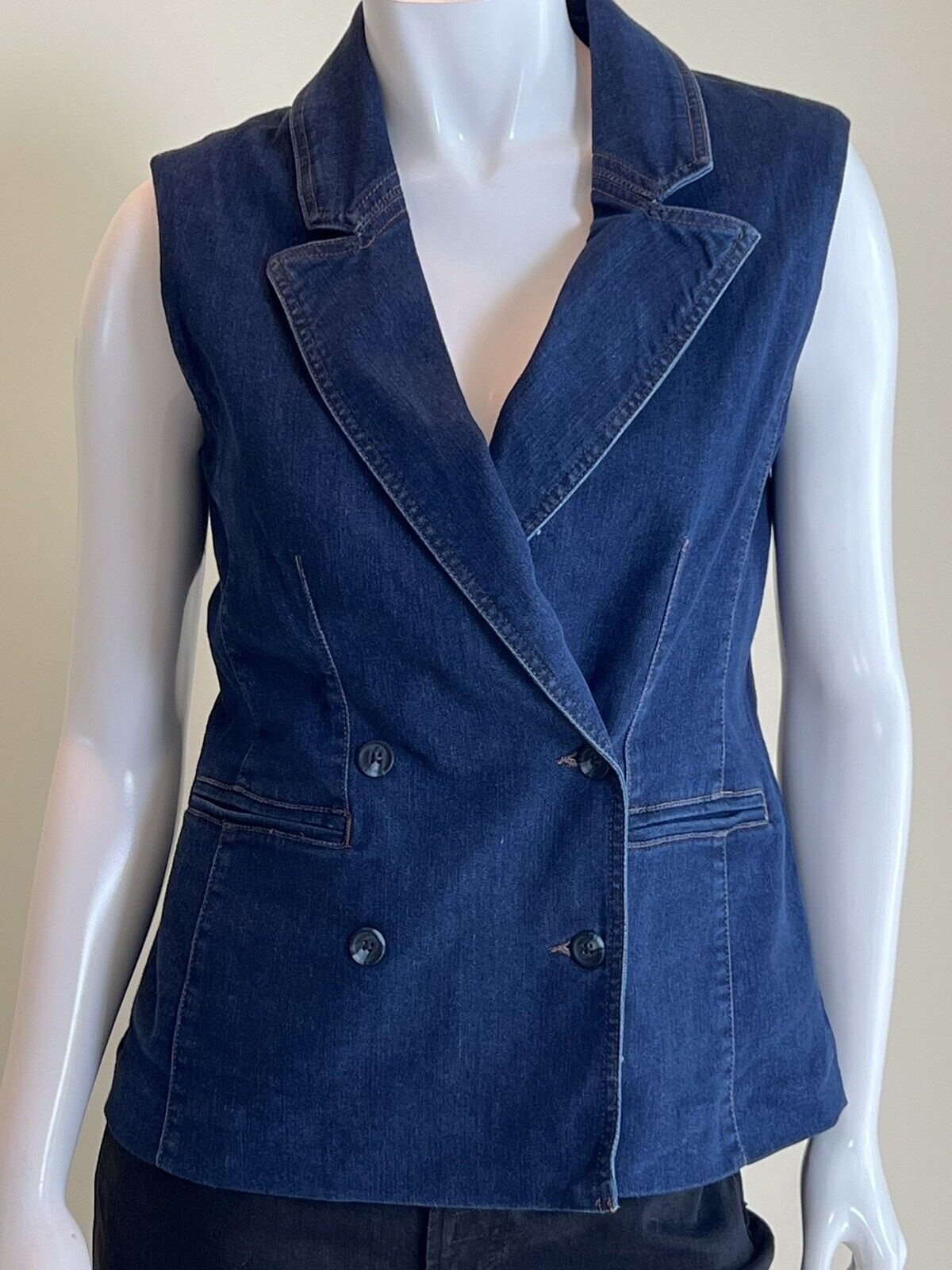 Gloria Vanderbilt Vest Denim Women's Sz 4 Blue Jean Top (3)