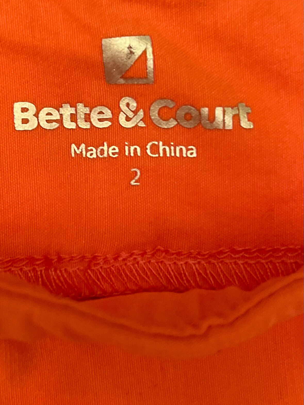 Bette & Court Women’s Golf Capri Pants Orange Size 2